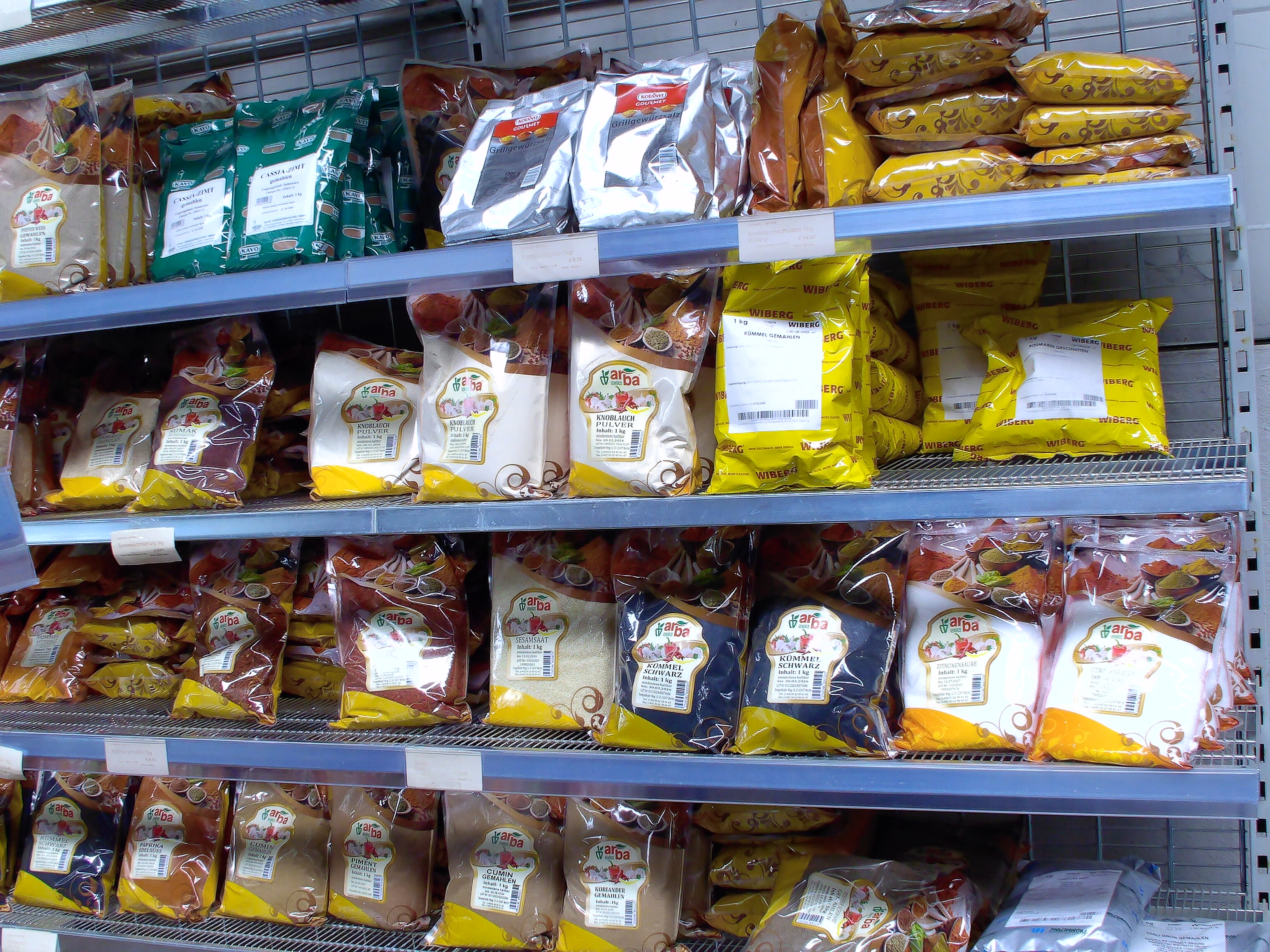 div. Gewürze 1Kg (Kümmel, Chili, Sumak, Isot, Knoblauchpulver/Granulat, Zitronensäure, etc.)