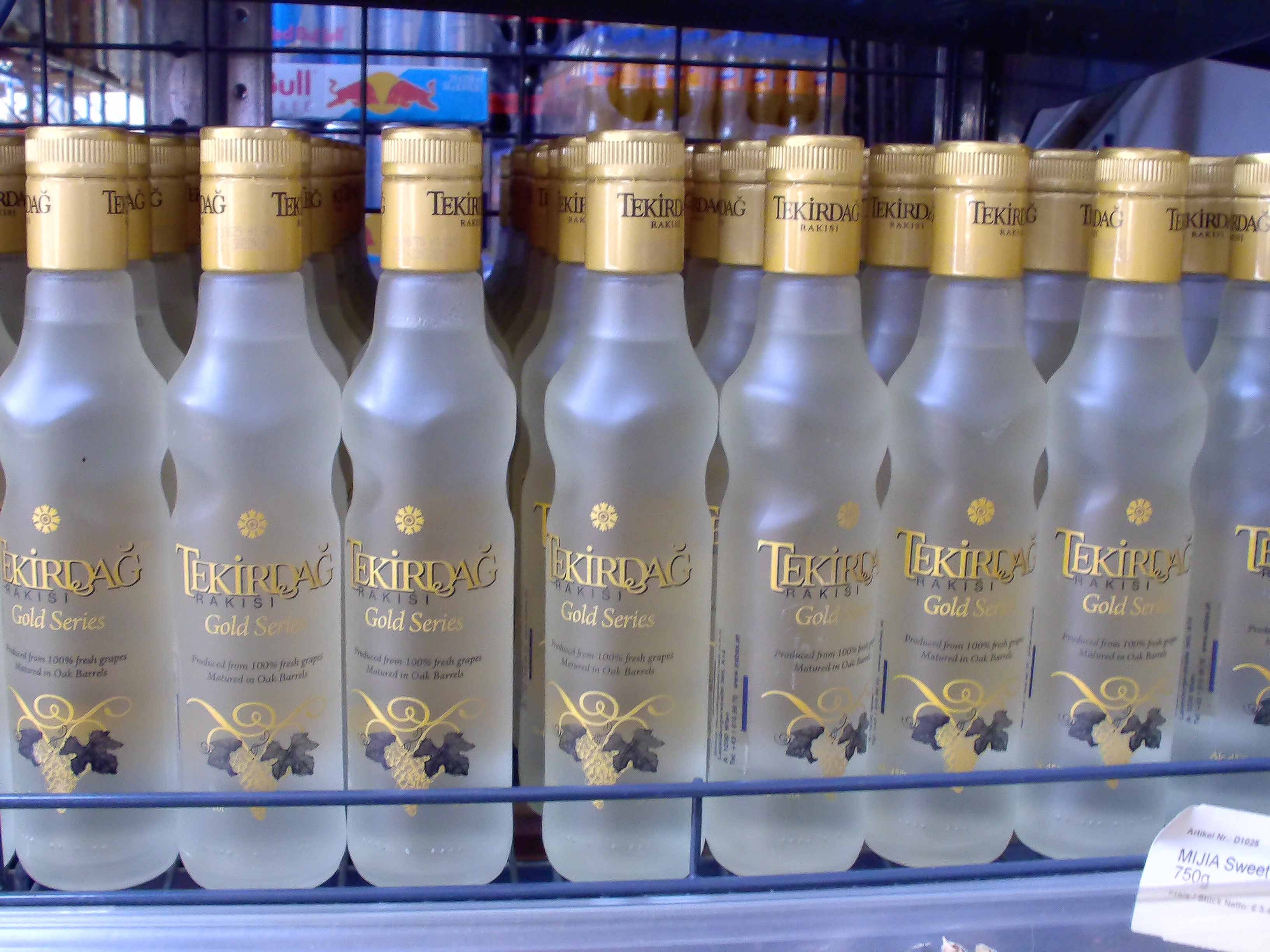 Yeni Raki Altinserisi