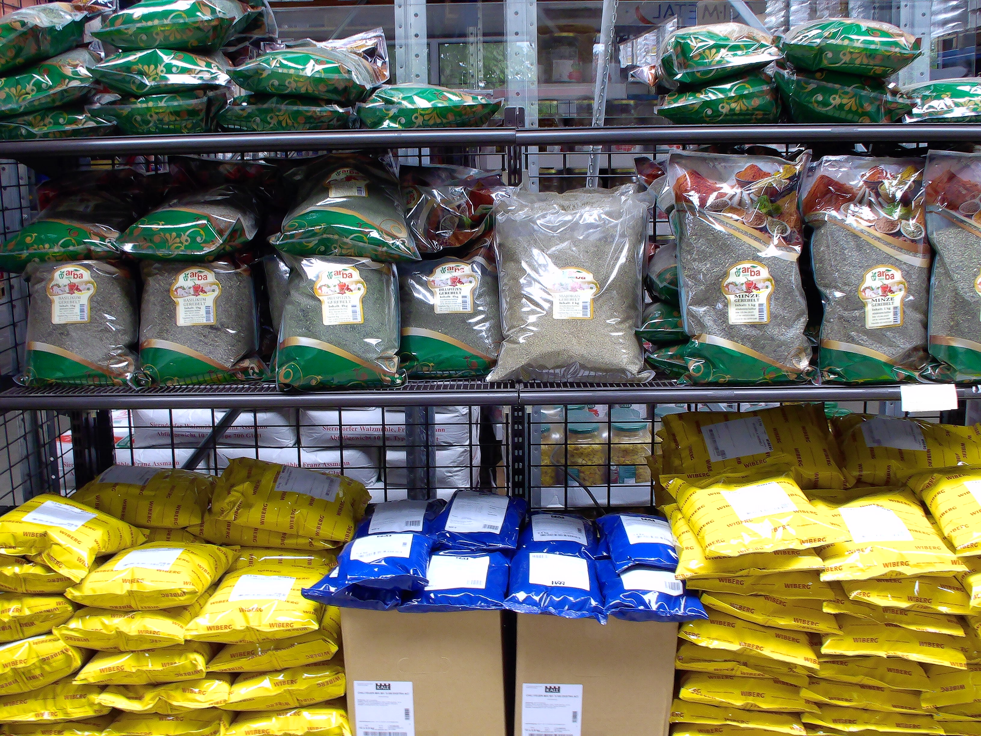 div. Gewürze 500gr oder 1Kg (Petersille, Schnittlauch, Oregano, Majoran, Chili, Dille, Minze)
